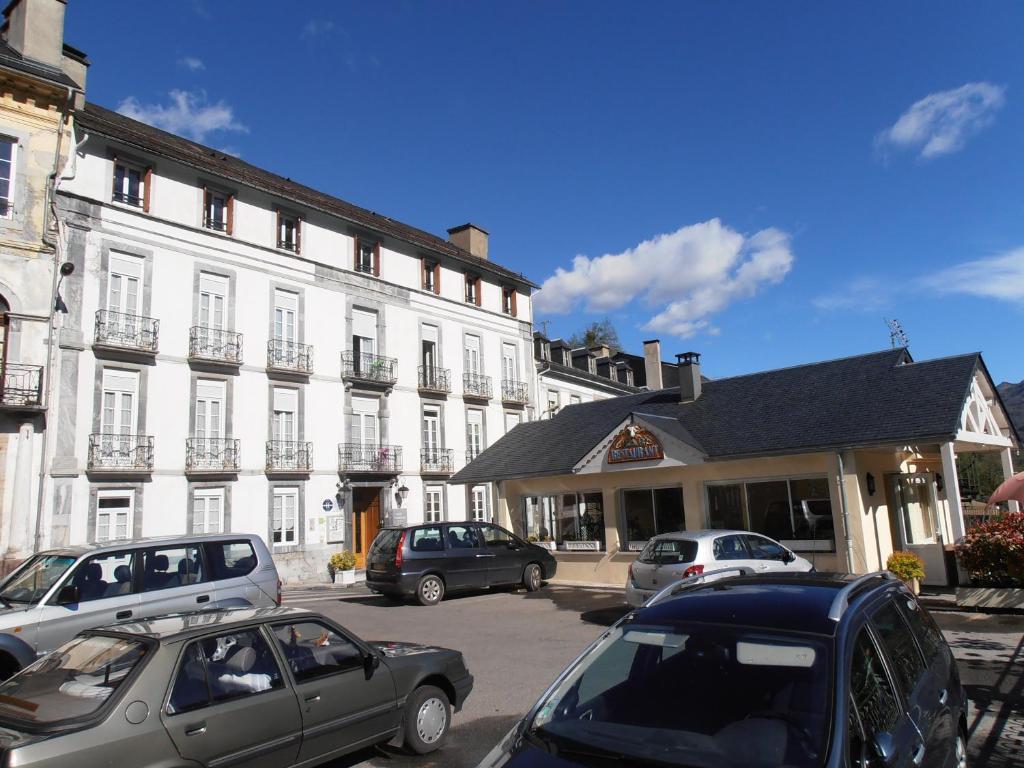 Hotel Panoramic Et Des Bains Luz-Saint-Sauveur Exteriör bild